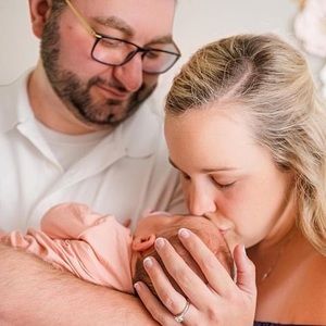 Meet your Posher, Laura